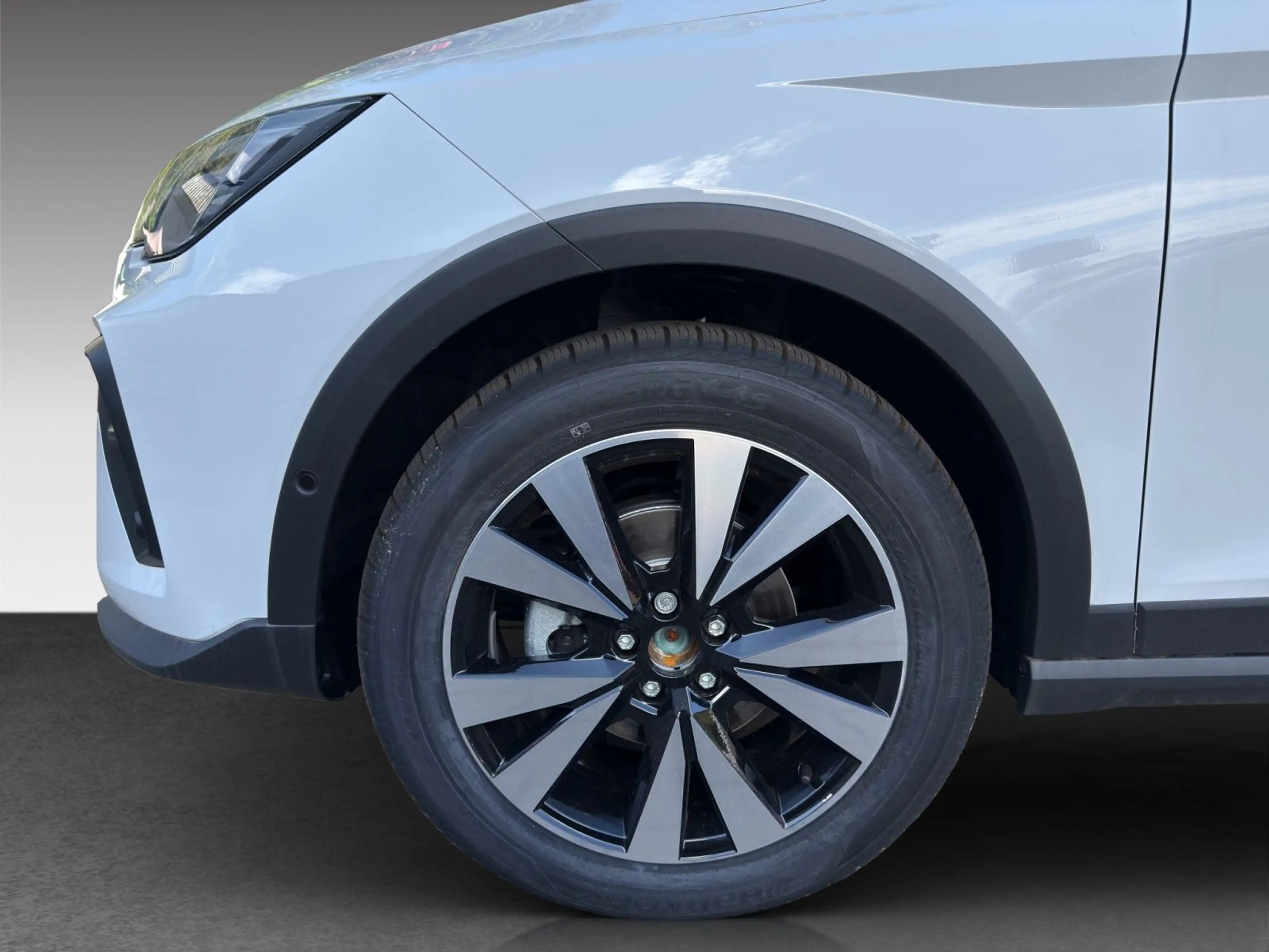 SEAT Arona FR 1.0TSI LED Soundystem — photo 10