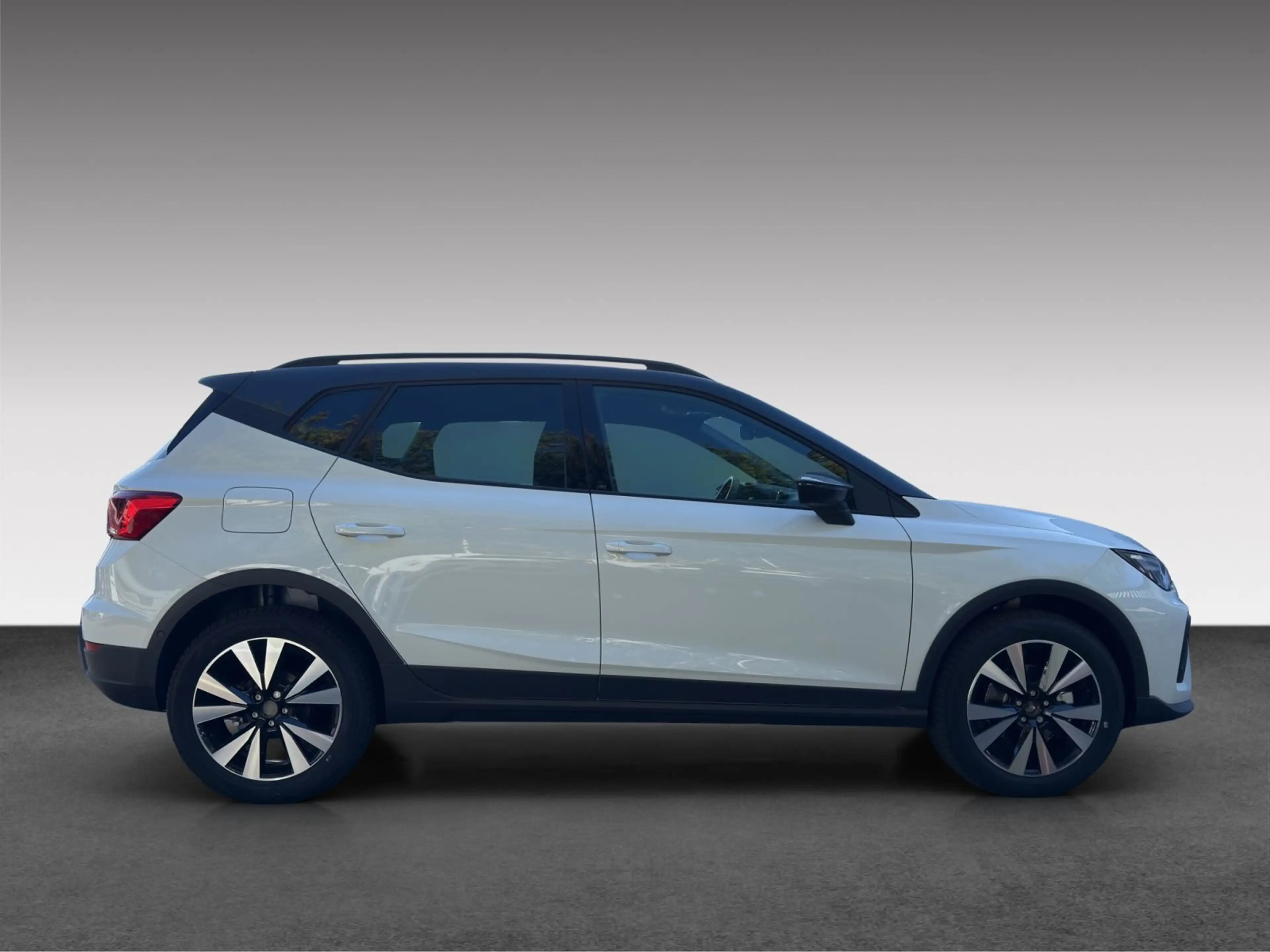 SEAT Arona FR 1.0TSI LED Soundystem — photo 8