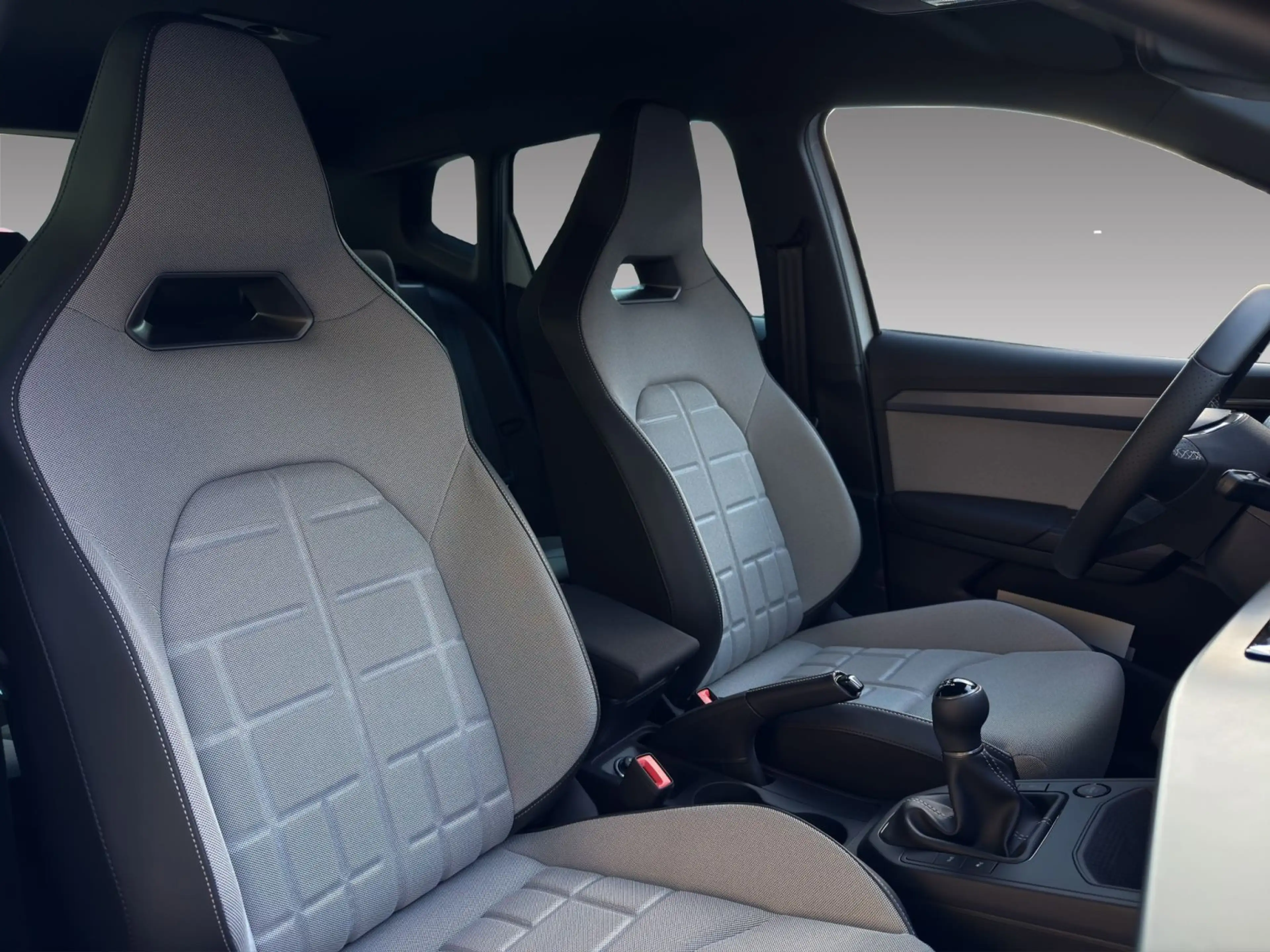 SEAT Arona FR 1.0TSI LED Soundystem — photo 12