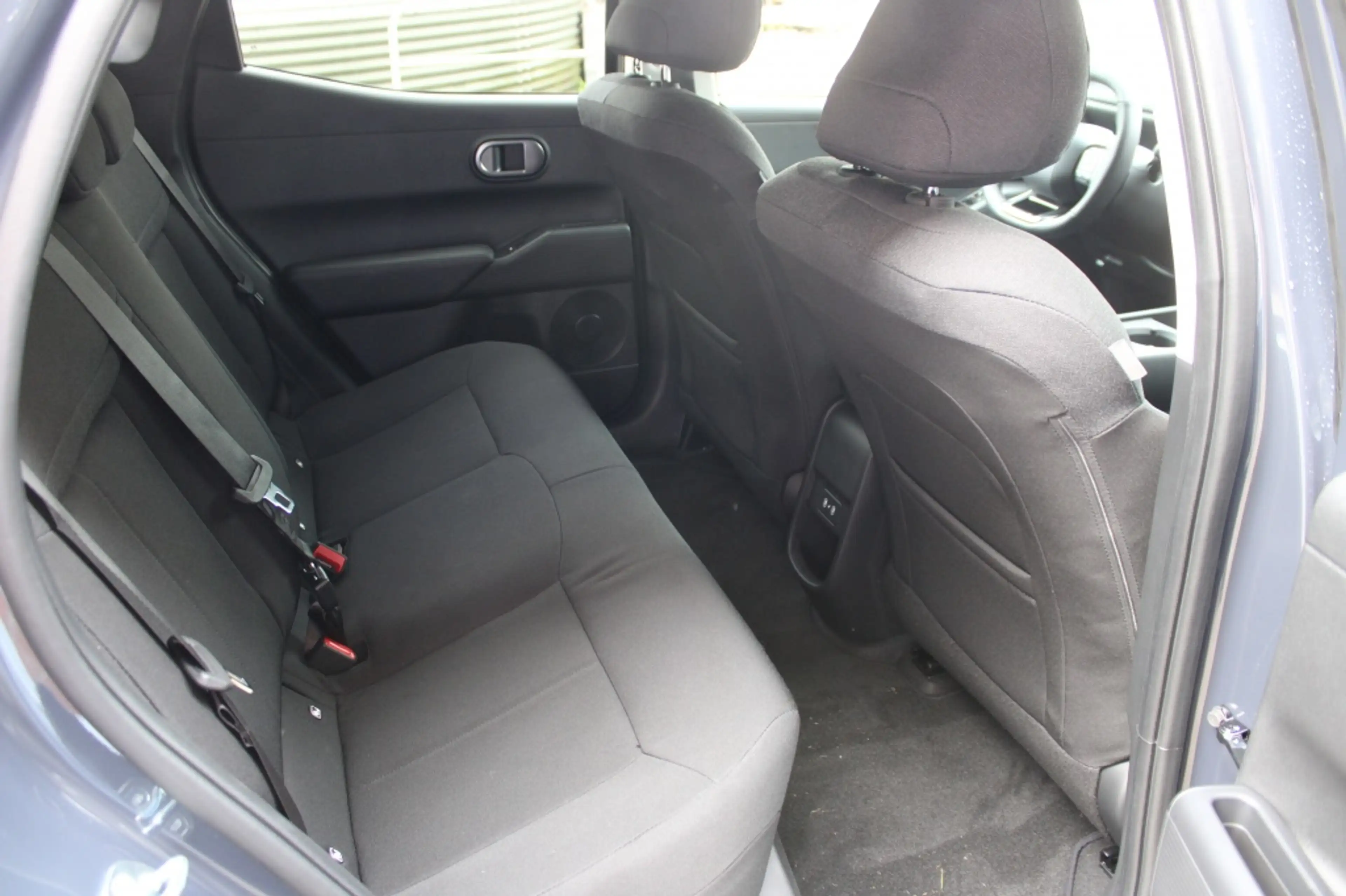 Hyundai IONIQ 3 Vision 61 kWh | PLEOS Connect | Warmtepomp | Groot — photo 8