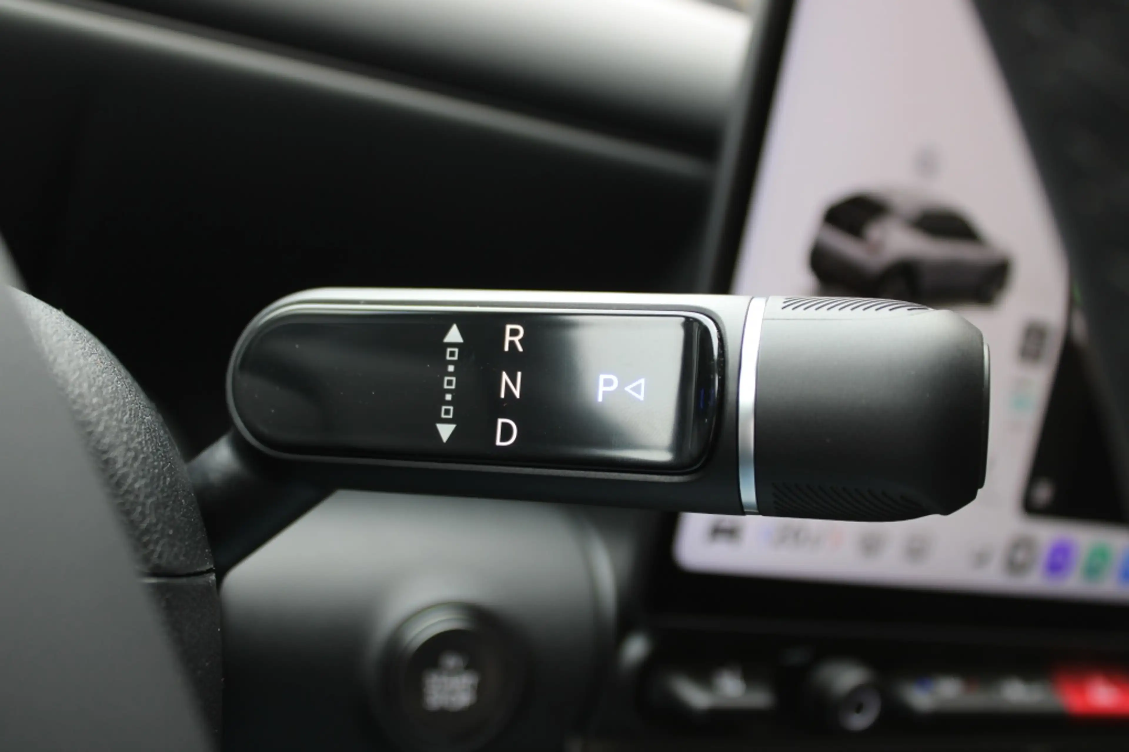 Hyundai IONIQ 3 Vision 61 kWh | PLEOS Connect | Warmtepomp | Groot — photo 20