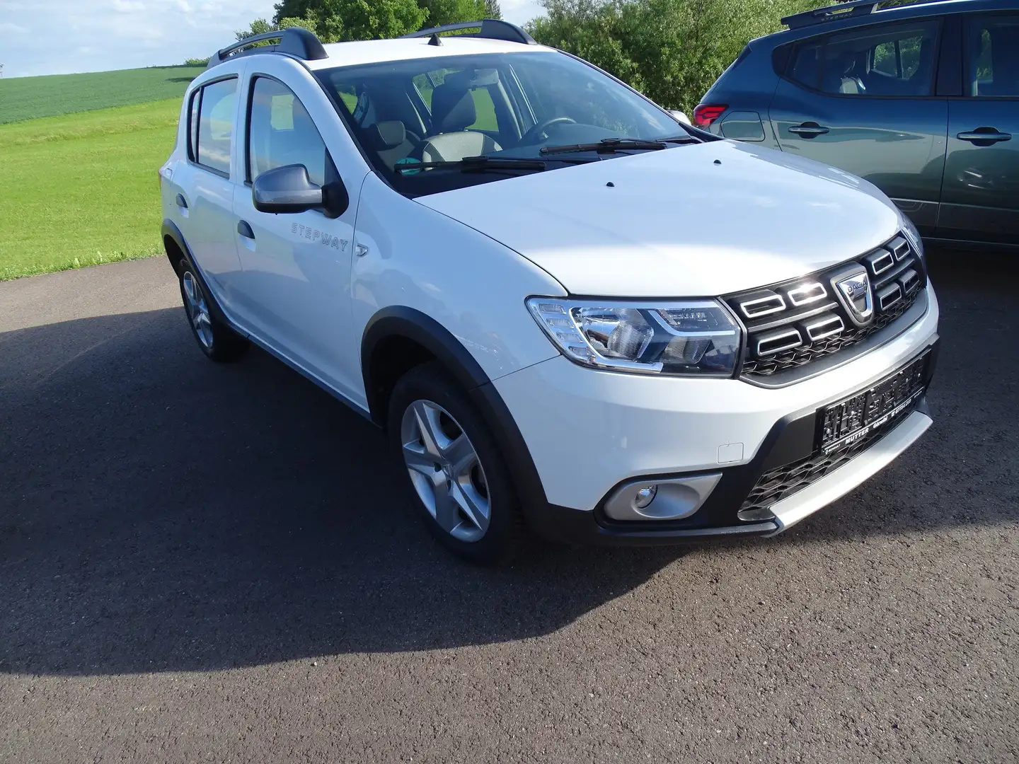 Dacia Sandero Stepway Expression Groen - 1
