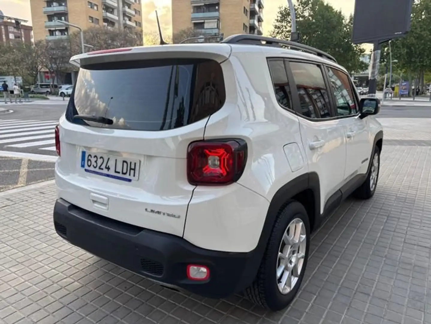 Jeep Renegade Limited 1.0 Turbo 88 kW Blanco - 2
