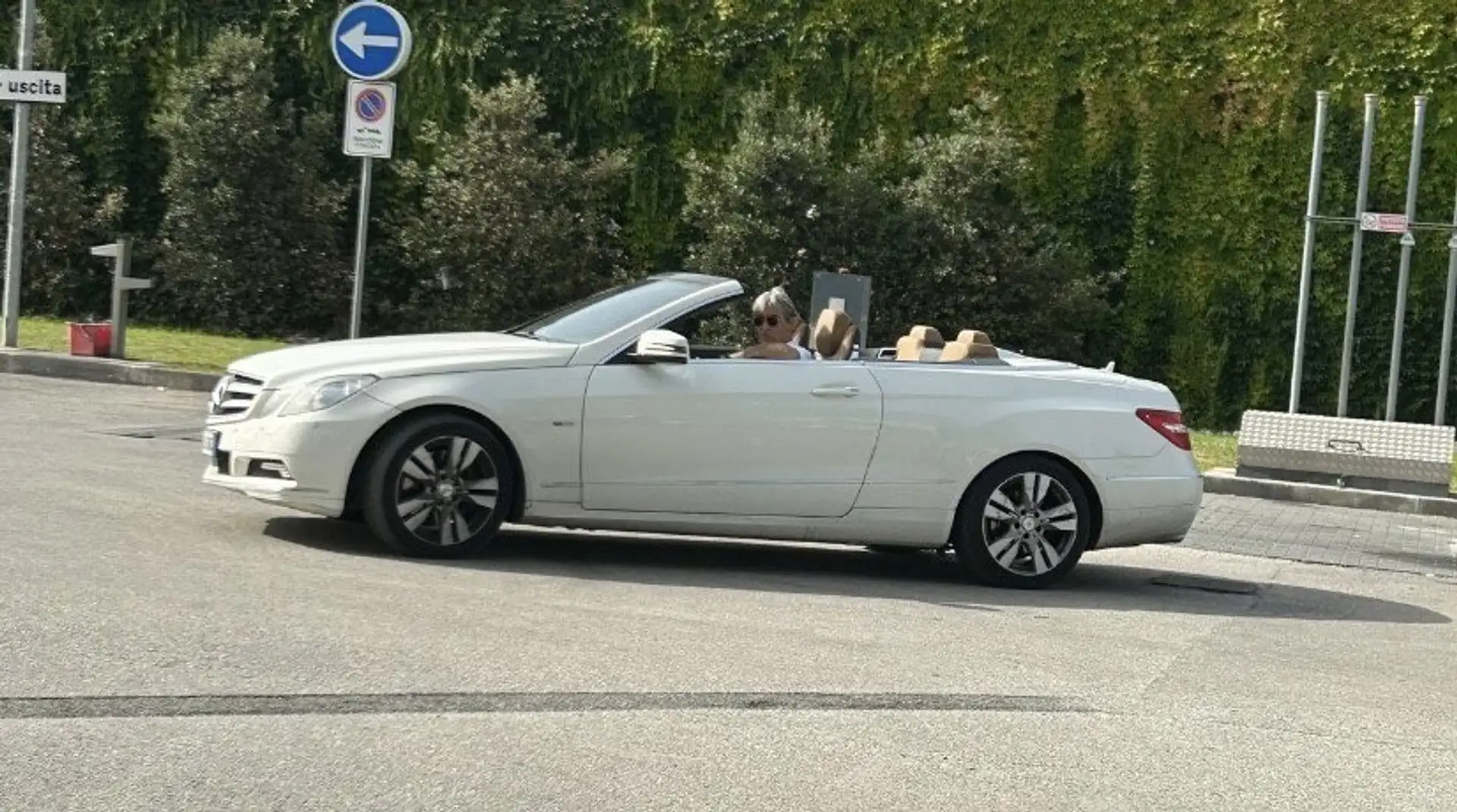 Mercedes-Benz E 350 Classe E 350 Cabrio cdi be Executive Bianco - 2