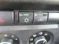 Lada Niva URBAN 4x4 KLIMA SHZG RADIO BLACK EDITION Schwarz - thumbnail 10