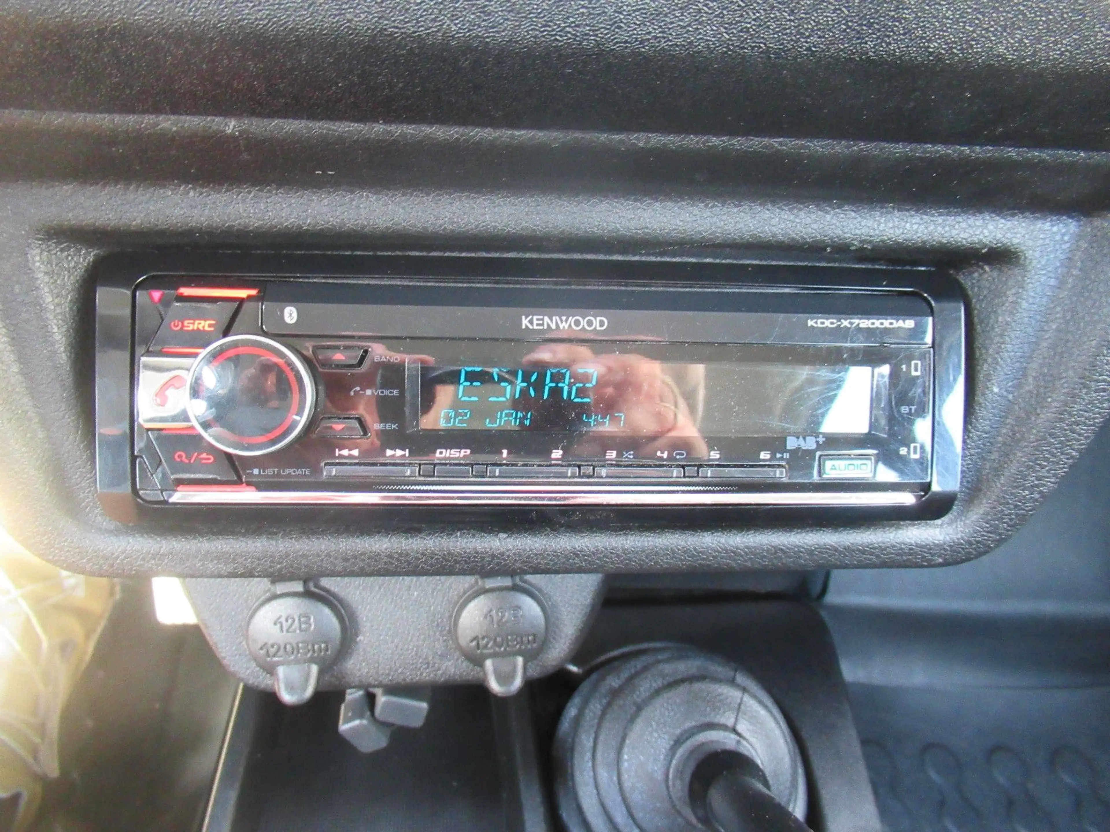 Lada Niva URBAN 4x4 KLIMA SHZG RADIO BLACK EDITION — photo 12