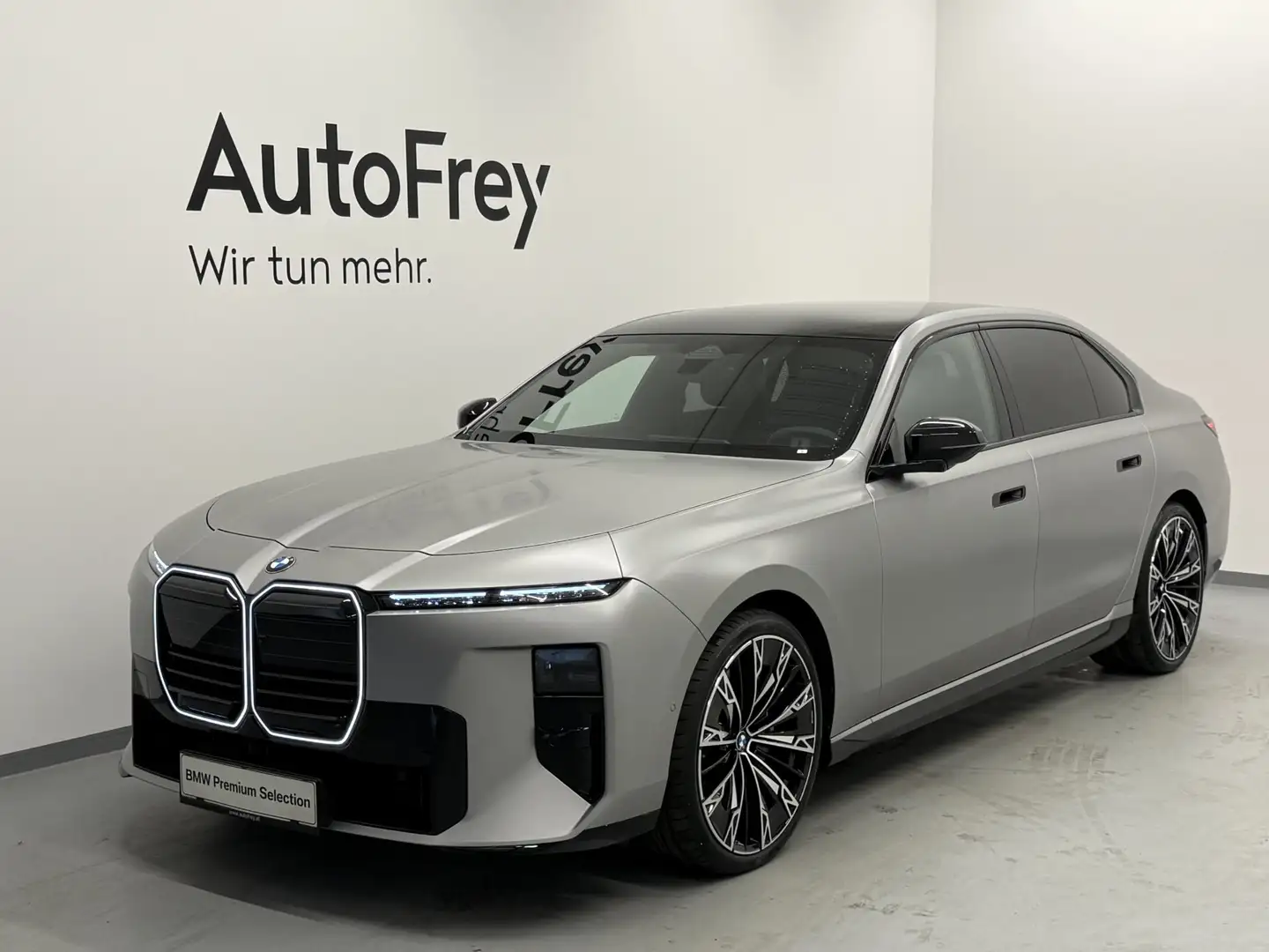 BMW 740 xDrive Silber - 1