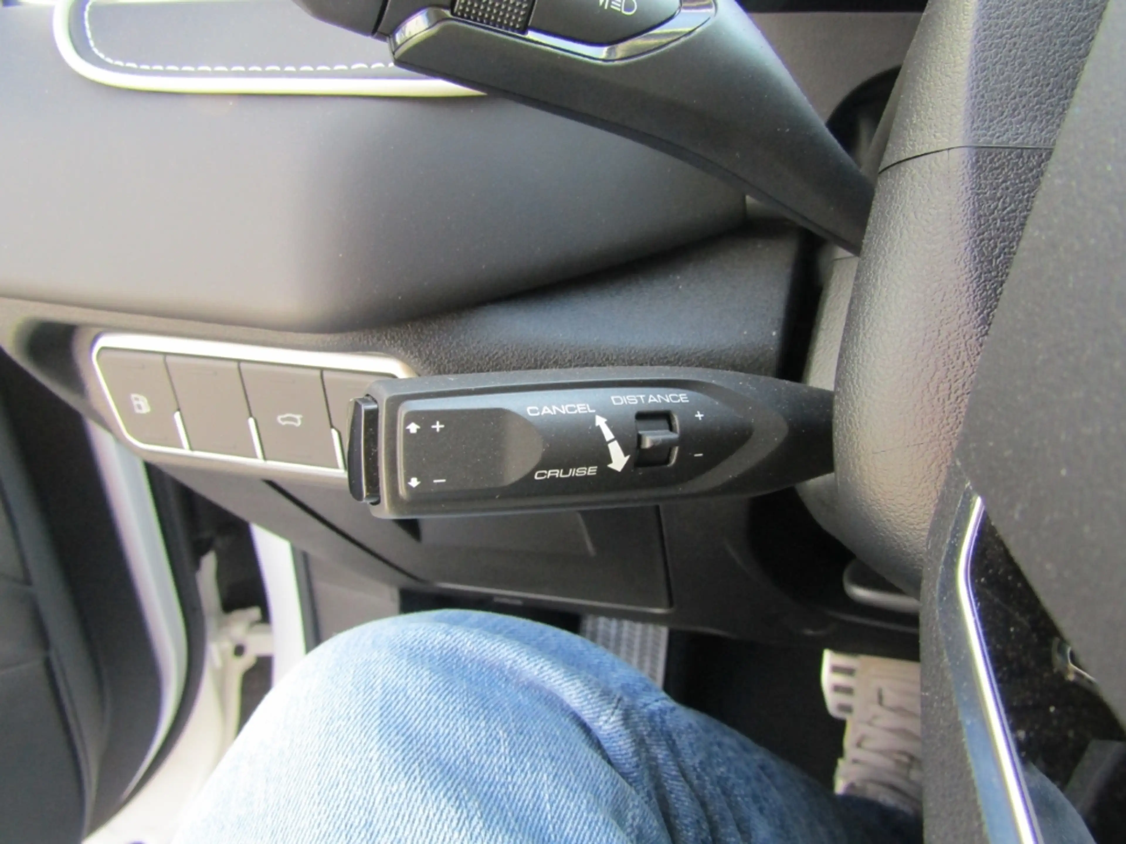 GWM WEY 05 2.0 PHEV AWD Premium NAVI AVV LED SHZ RFK PDC — photo 13