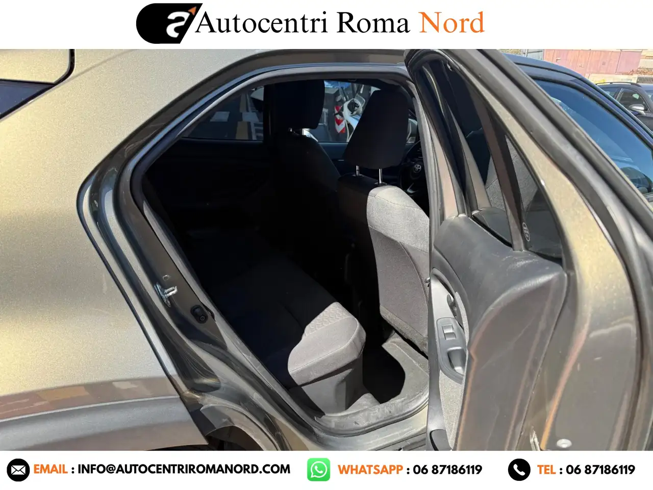 Toyota Yaris Cross 1.5h Lounge fwd 116cv e-cvt, миниатюра 15