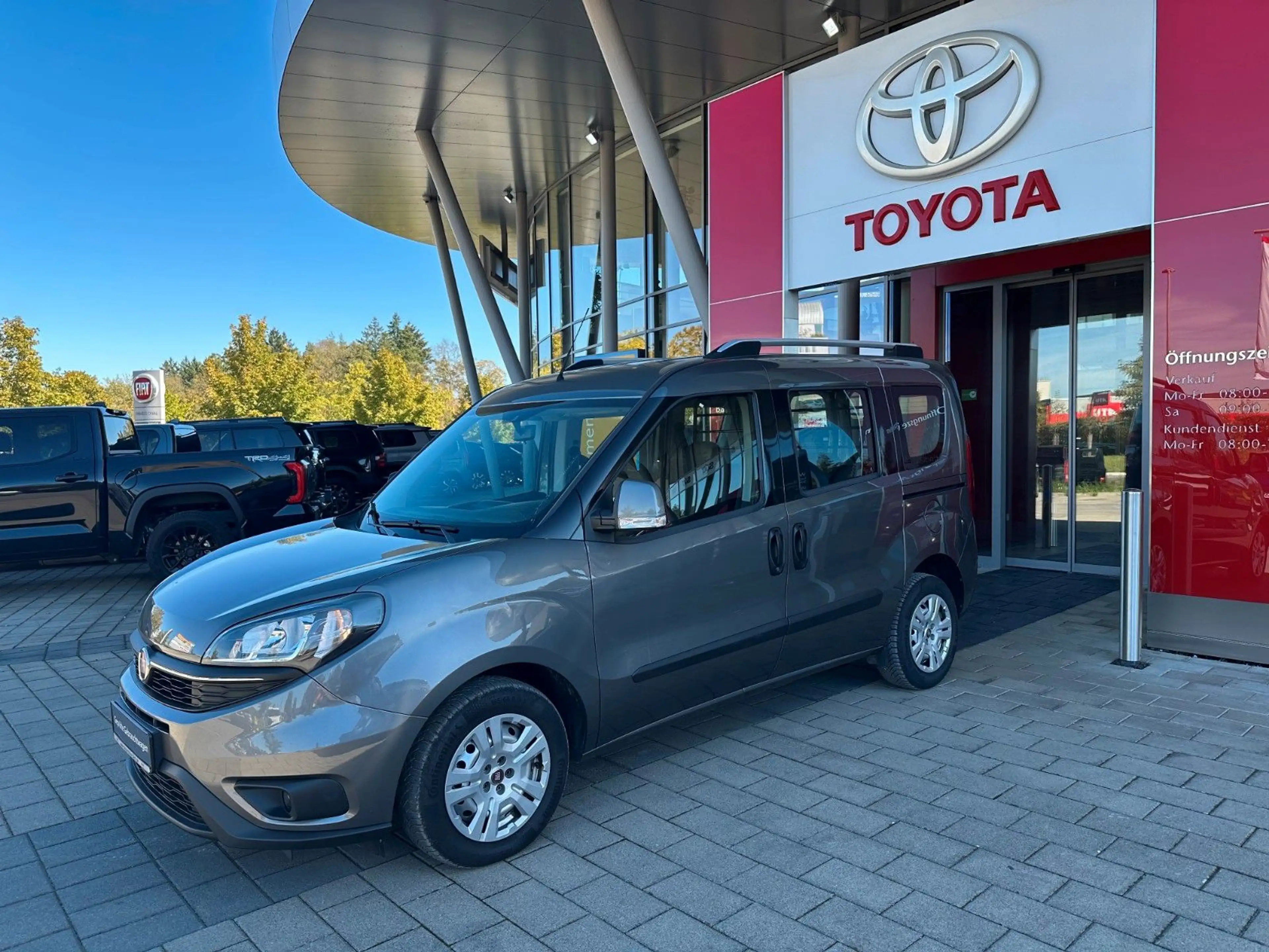 Fiat Doblo Doblò SX Kombi, NAVI, APPLE, ALLWETTER — photo 2