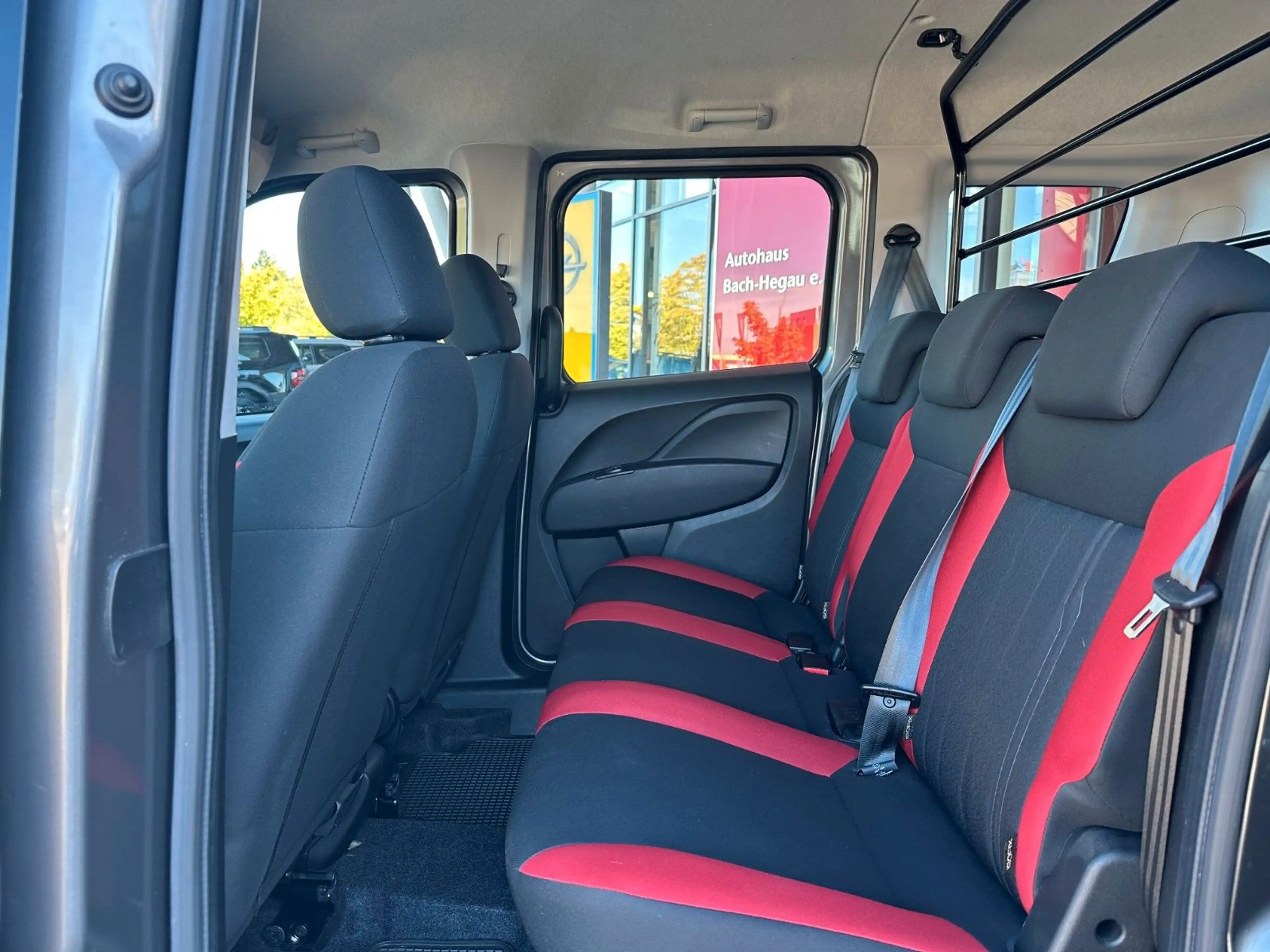 Fiat Doblo Doblò SX Kombi, NAVI, APPLE, ALLWETTER — photo 12