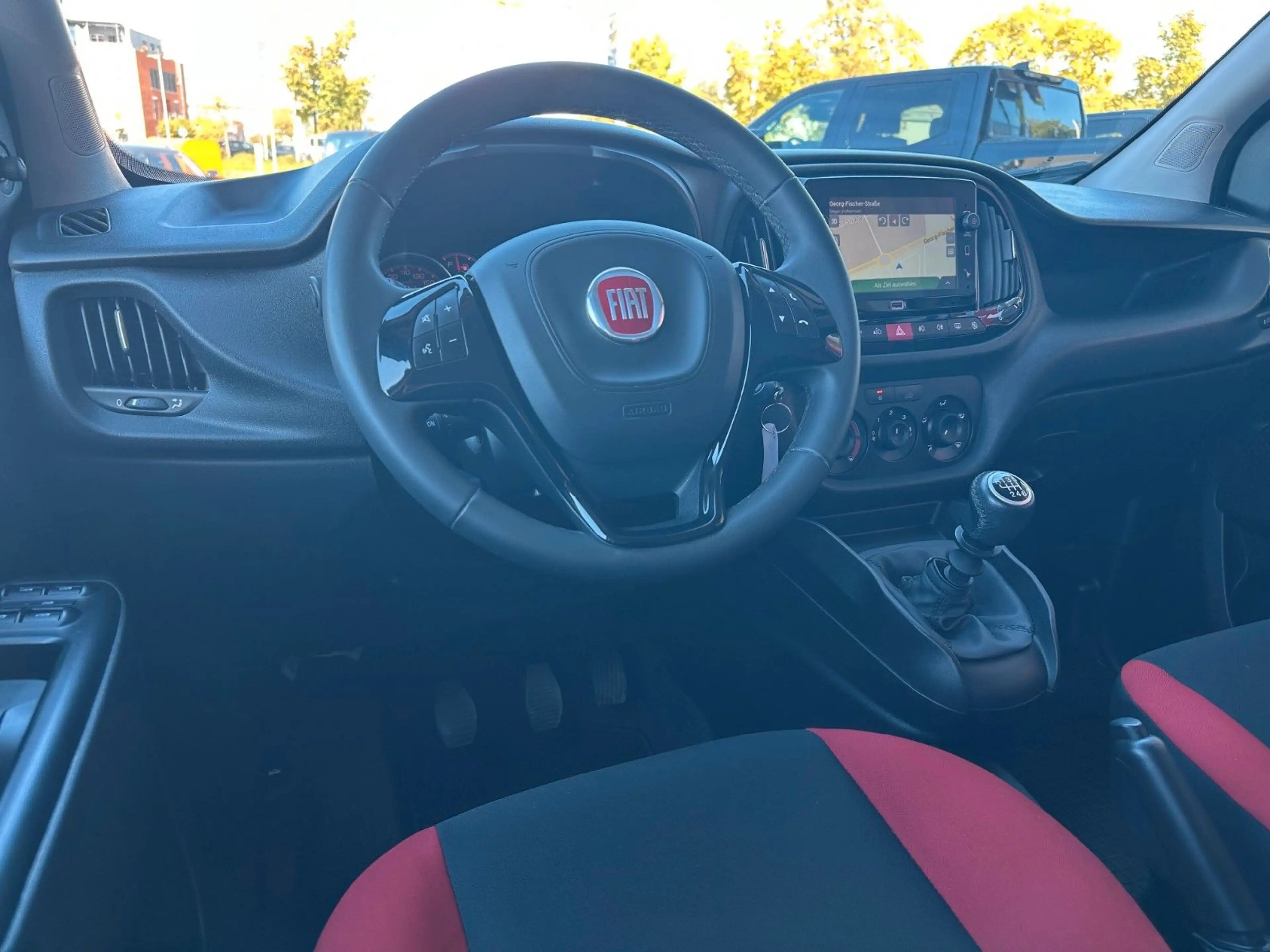 Fiat Doblo Doblò SX Kombi, NAVI, APPLE, ALLWETTER — photo 9