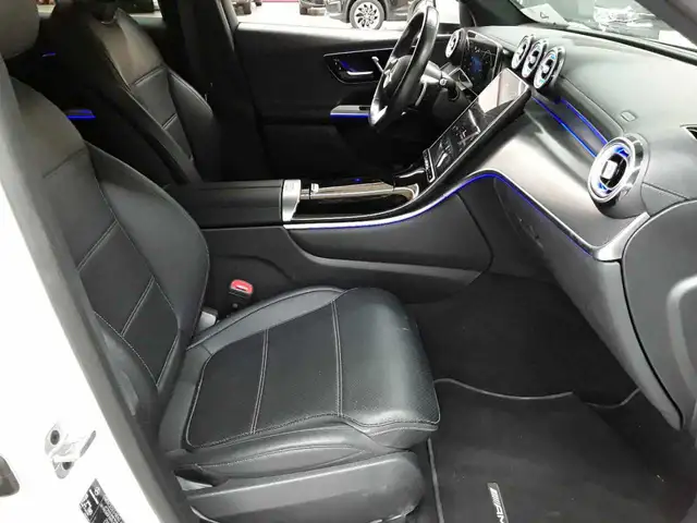 Mercedes-Benz GLC view 8