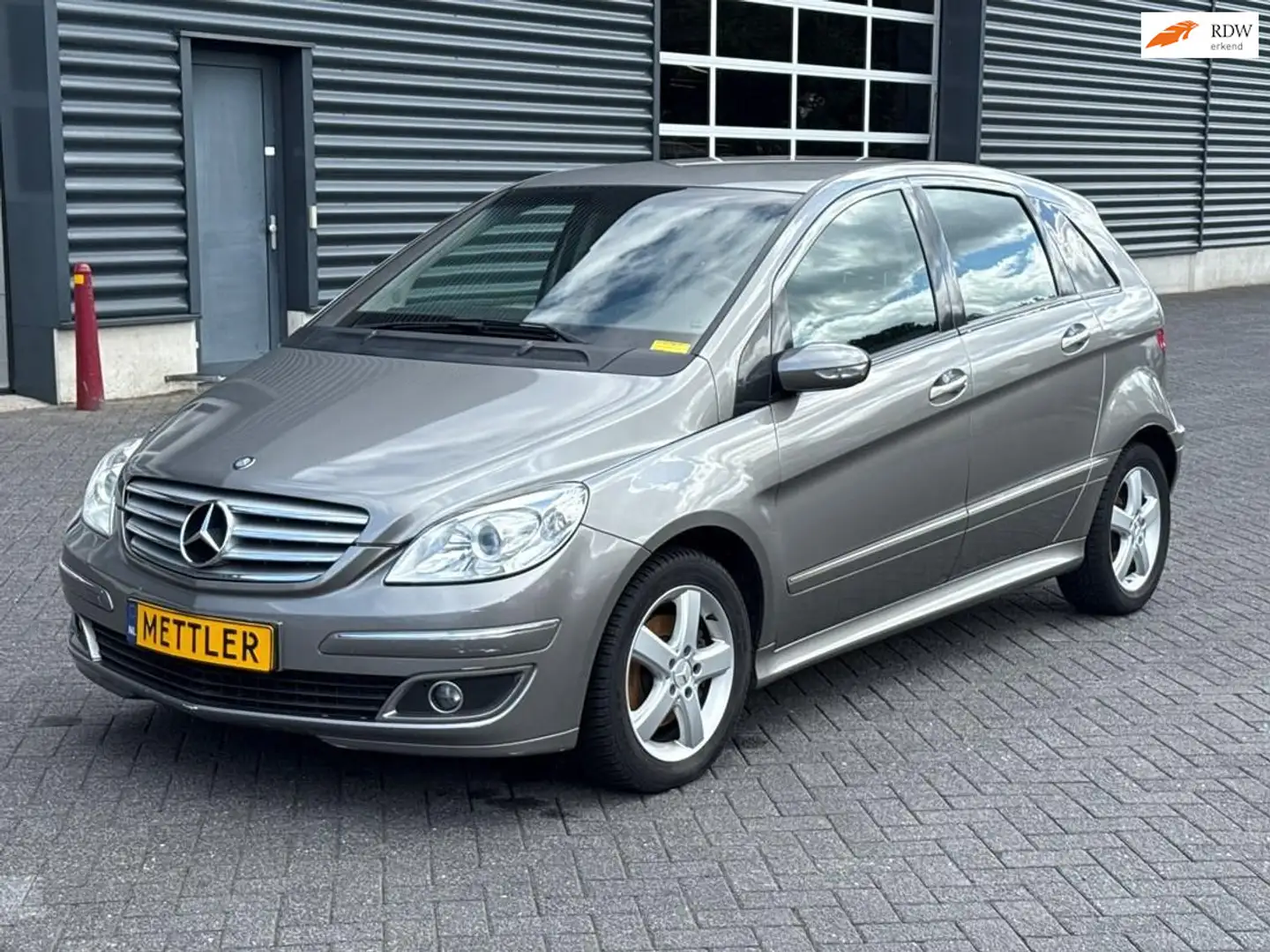 Mercedes-Benz B 200 CDI Grijs kenteken Grijs - 1