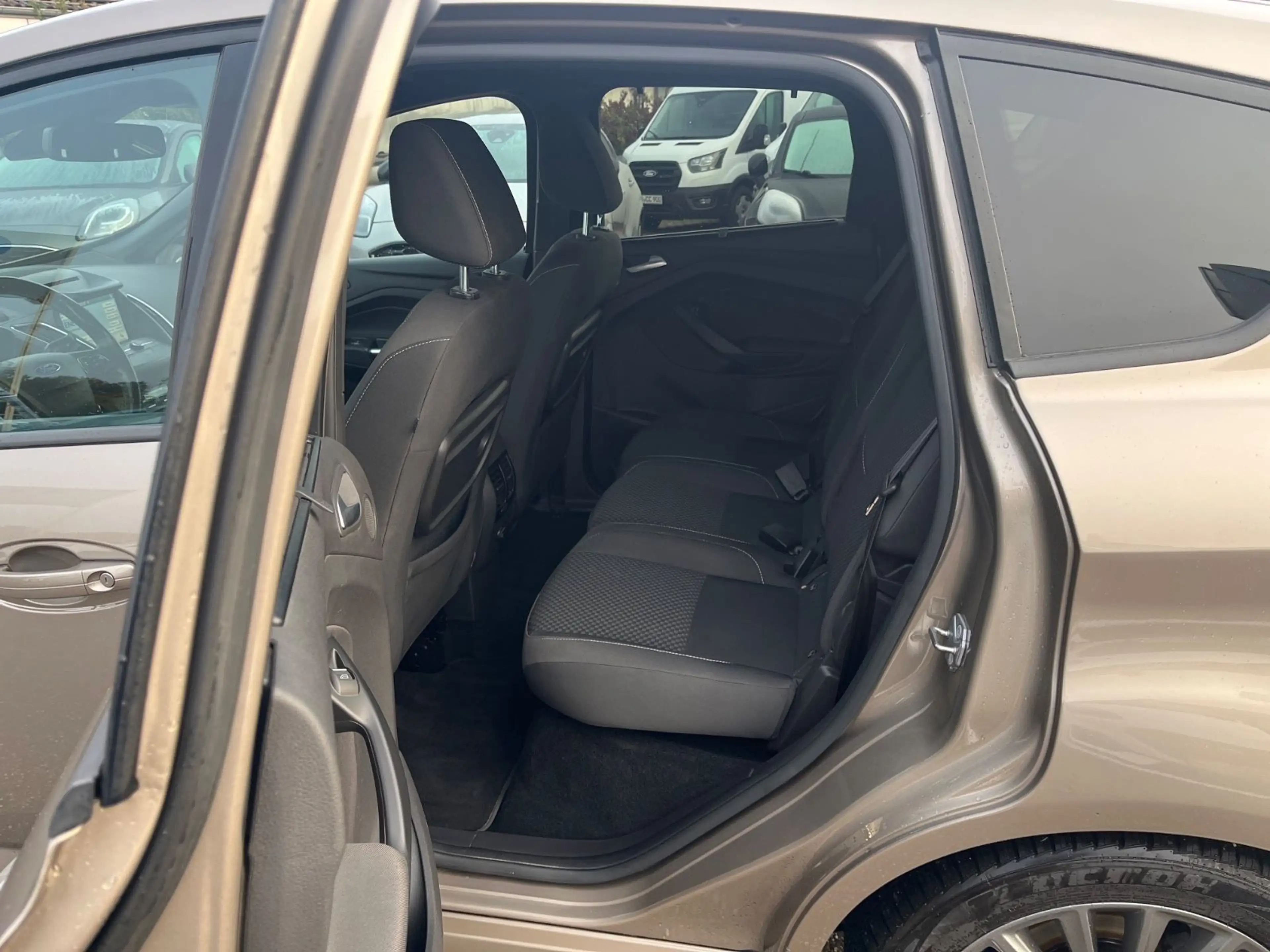 Ford C-Max C-MAX Sport+Navi+Winterpaket — photo 11