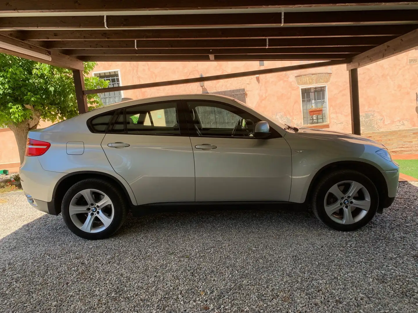 BMW X6 X6 xdrive40d Attiva auto 8m E5 Gris - 2