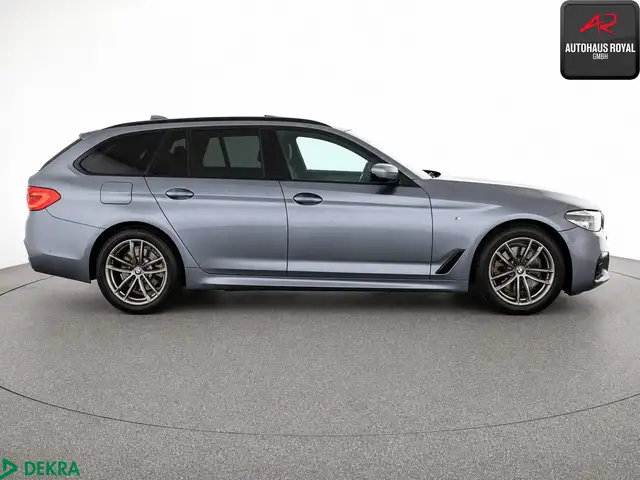 BMW 5 Series view 6