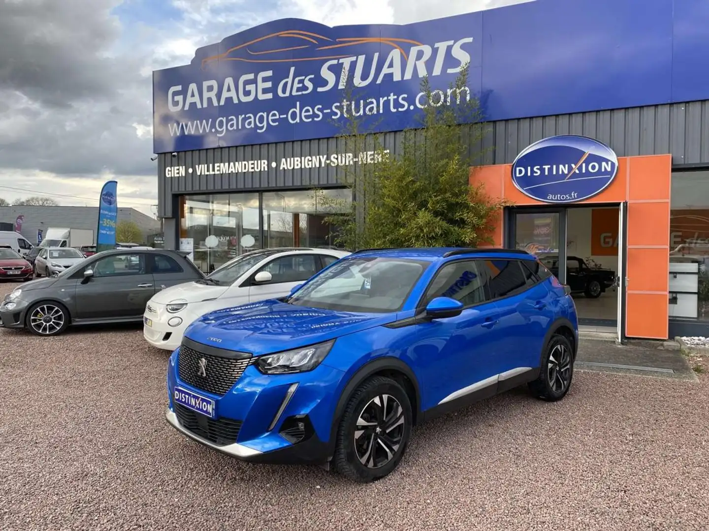 Peugeot 2008 1.2i PureTech 12V S\u0026S - 130 Allure Blau - 1