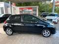 Toyota Yaris Life **KLIMA**EFH**ZV FUNK**1. HAND**AHK** Schwarz - thumbnail 2