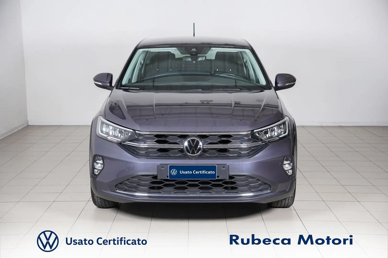 Volkswagen Taigo 1.0 TSI Life 95CV Grau - 2
