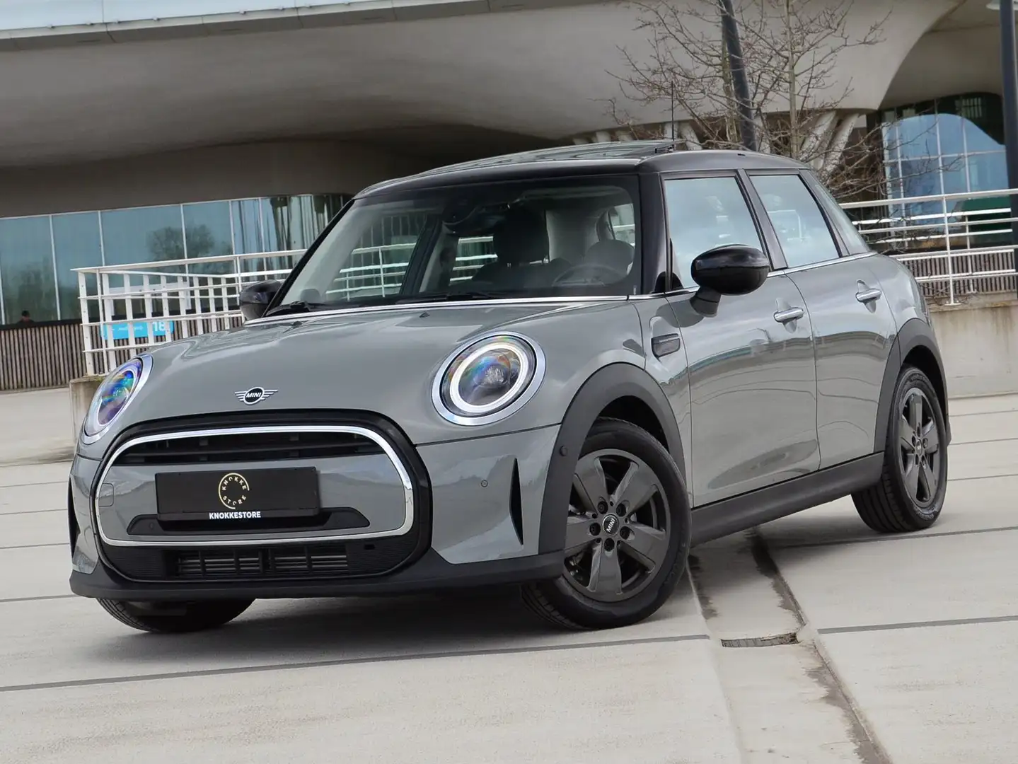 MINI Cooper 5 DOORS / AUT / FACELIFT / SUNROOF / HARMAN KARDON Silber - 1