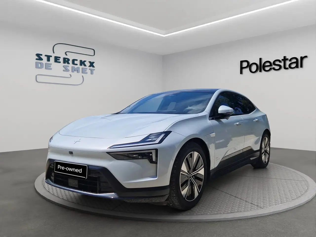 Polestar 4 2025
