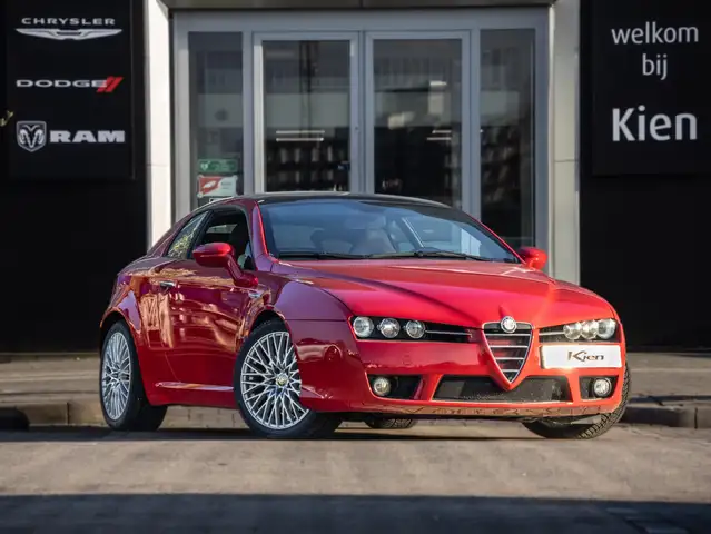 Alfa Romeo Brera 1.7 T SkyWindow | Sportstoelen | Cruise control |