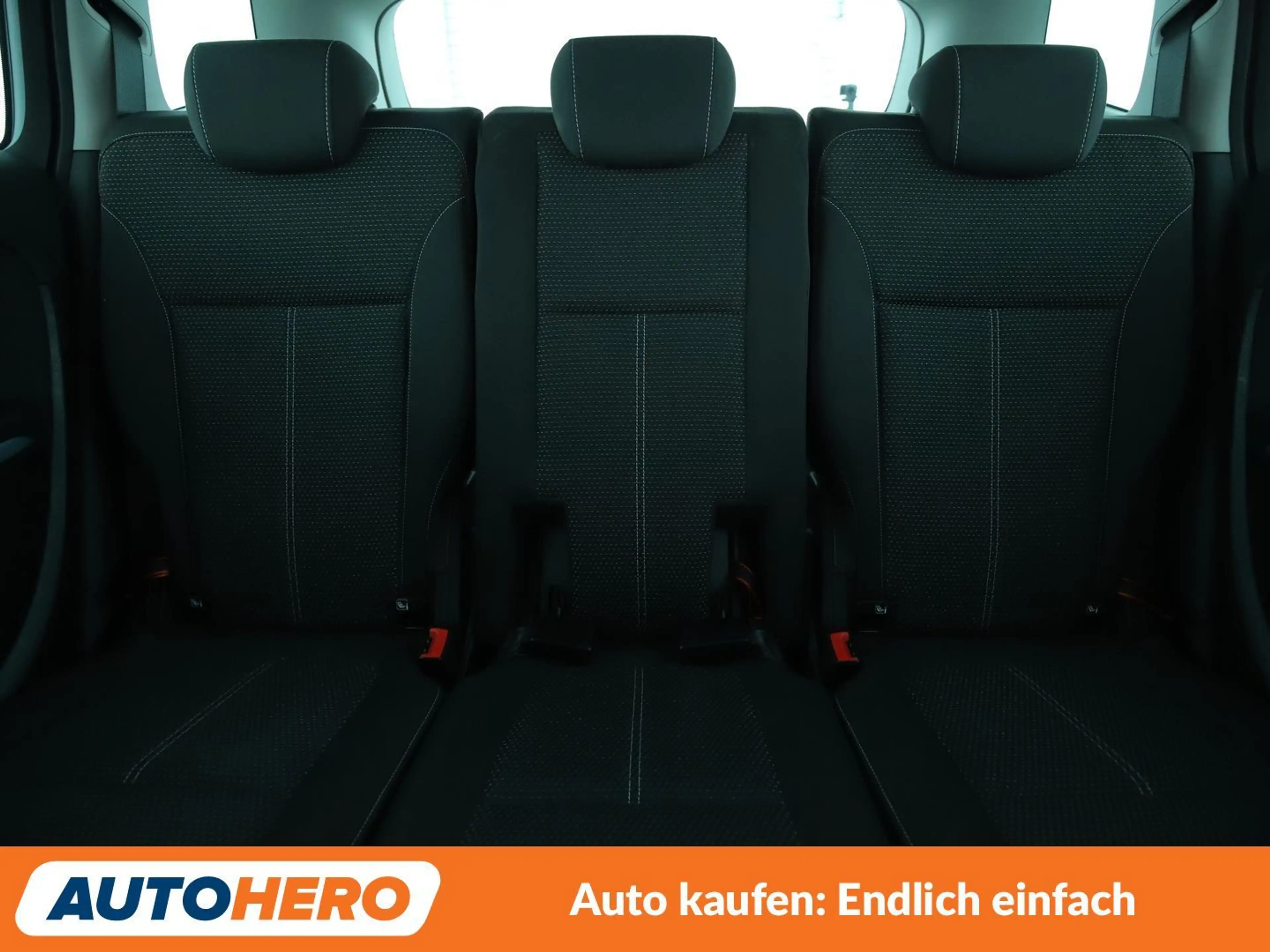 Opel Zafira Tourer 2.0 CDTI Innovation Aut*NAVI*LED*ACC*CAM*PDC*AHK* — photo 15