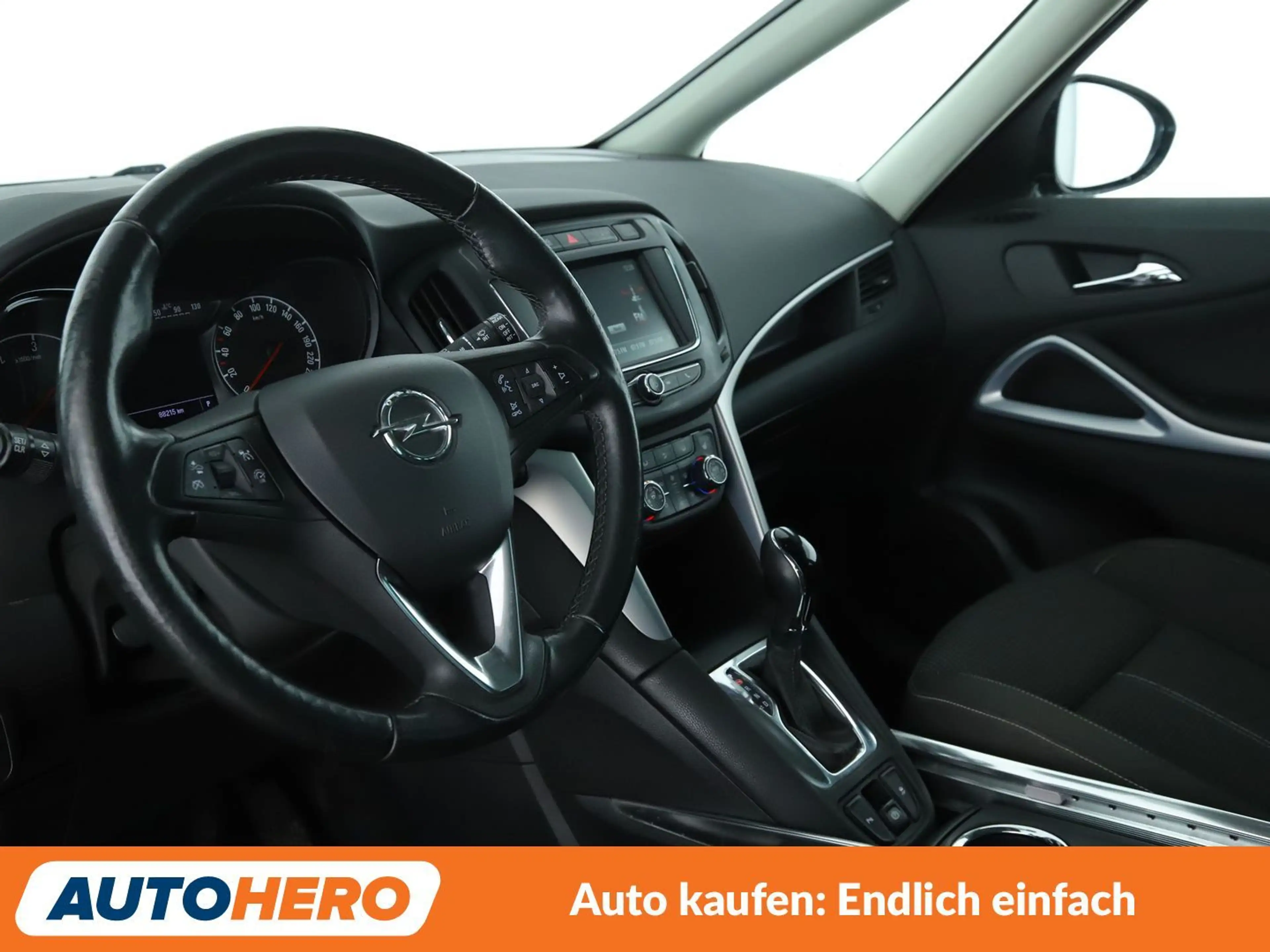 Opel Zafira Tourer 2.0 CDTI Innovation Aut*NAVI*LED*ACC*CAM*PDC*AHK* — photo 11