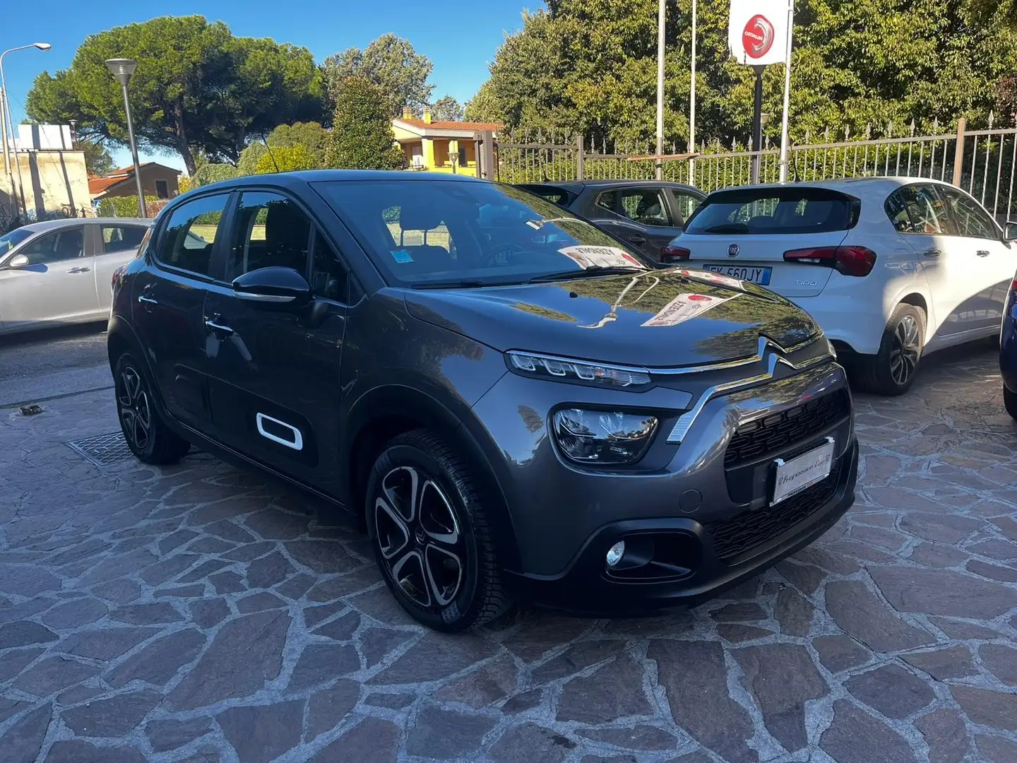 Citroen C3 C3 1.2 puretech Shine s Grigio - 2