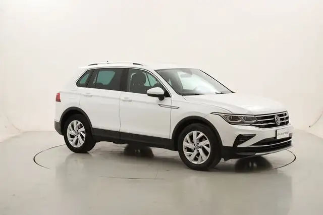 Volkswagen Tiguan view 7