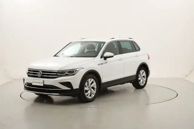 2022 Volkswagen Tiguan in White for sale