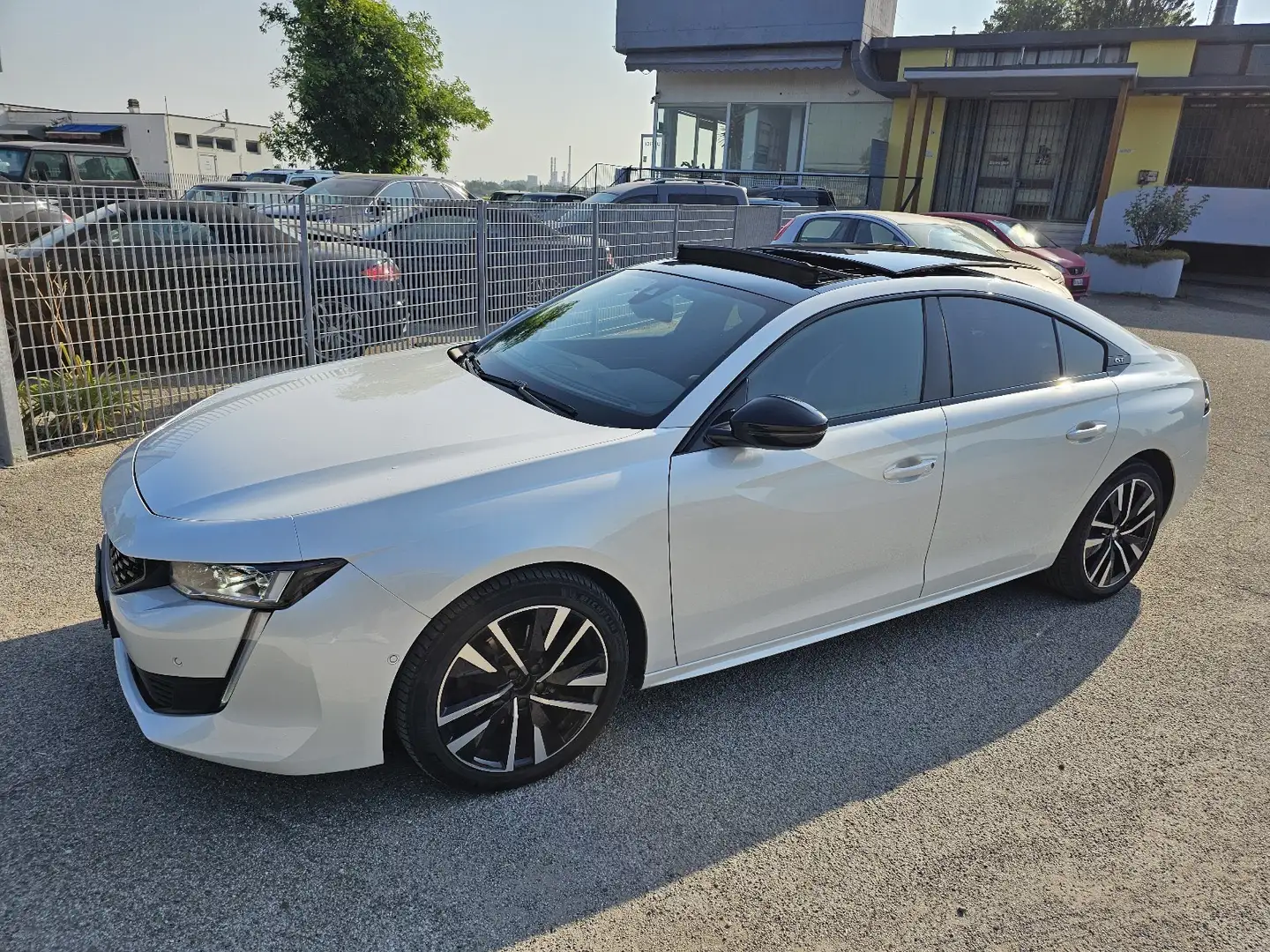Peugeot 508 508 II 2019 Berlina 1.5 bluehdi GT Pack VALUTO PER Bianco - 1
