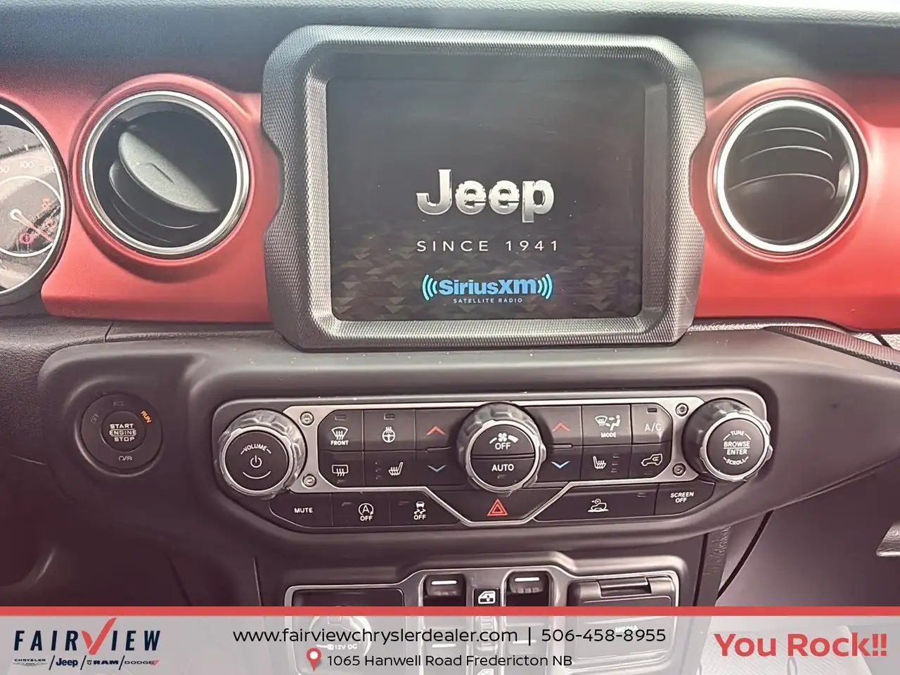 Jeep Gladiator снимка Jeep Gladiator