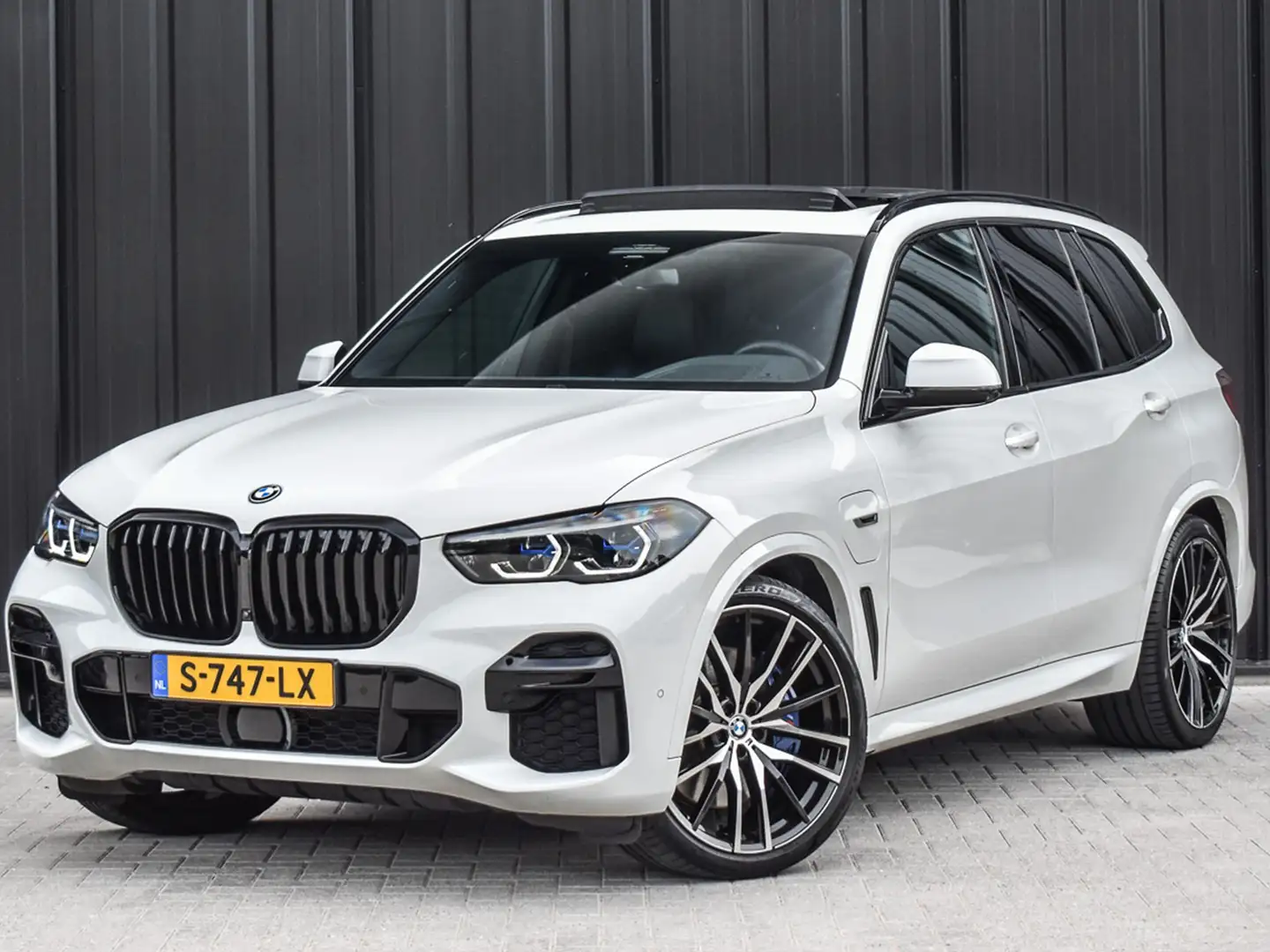 BMW X5 xDrive45e HIGH EXECUTIVE | ACTIVE CRUISE |M-SPORT Wit - 2