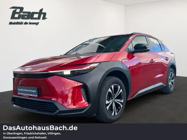 Toyota bZ4X FWD 2xKlima+360+AUT+Kam.+KeyLess+KlimaA+LED
