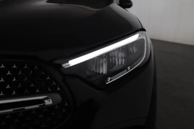 Mercedes-Benz GLC 200 d 4MATIC Österreich-Edition PTS Cam LED Ansicht 20