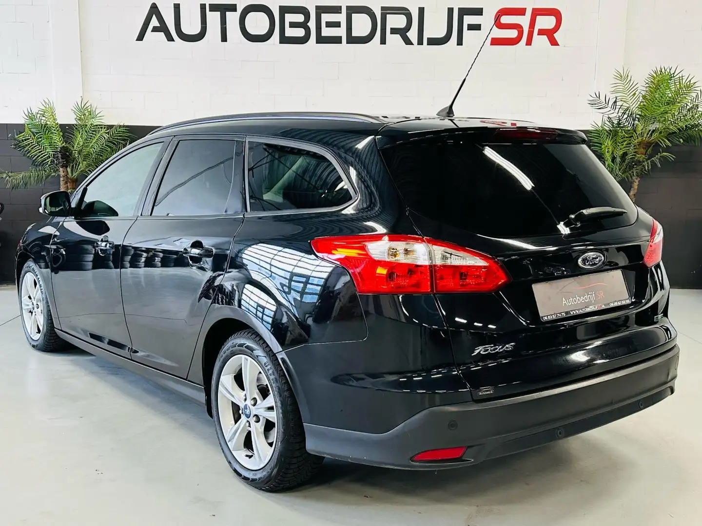 Ford Focus Wagon 1.0 EcoBoost Edition Plus PDC! 125pk! Stoelv - 2