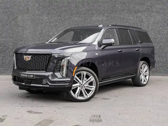 Cadillac Escalade 2026 SUV Sport Platinum € 132500 +ABV SECOND ROW
