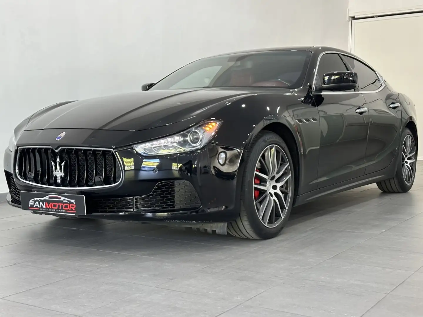 Maserati Ghibli Diesel Aut. 275 Negro - 1