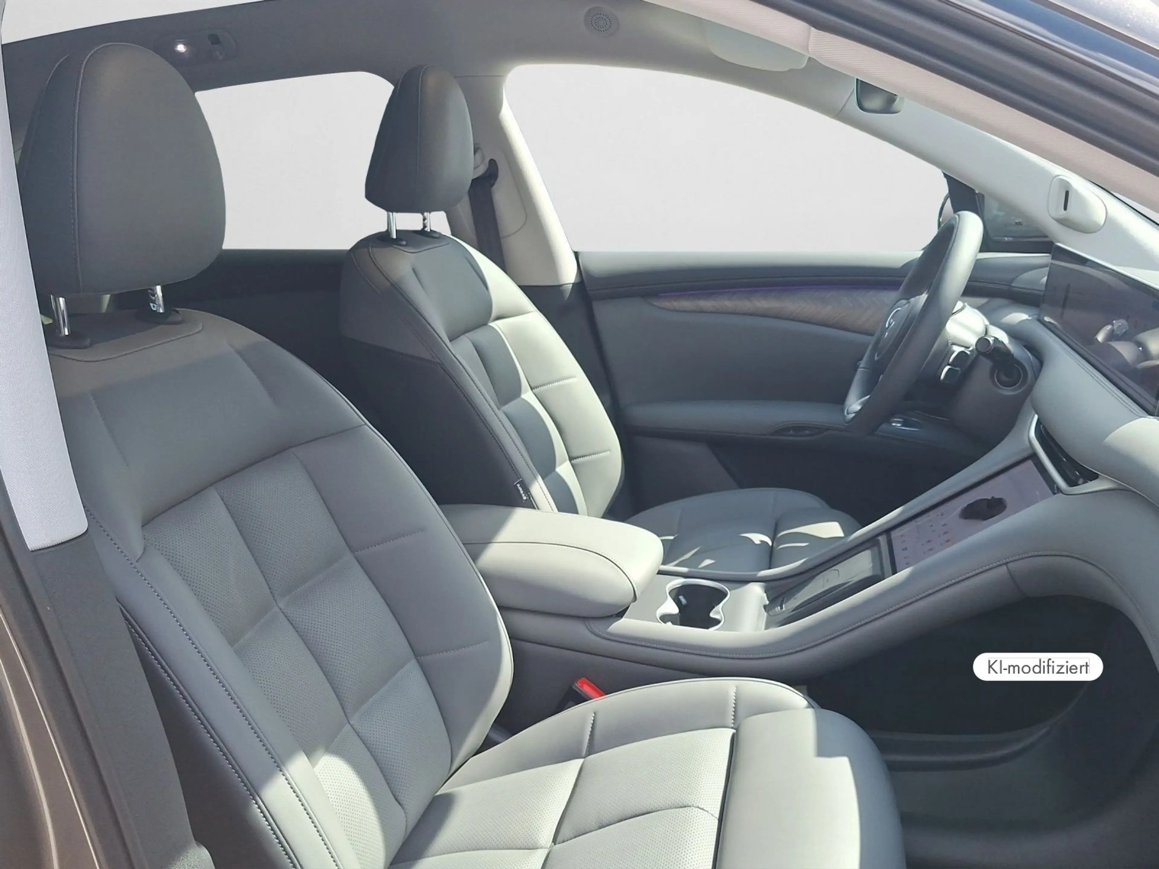 MG IM6 100kWh Premium AWD Drive_Paket Pano Navi — photo 4