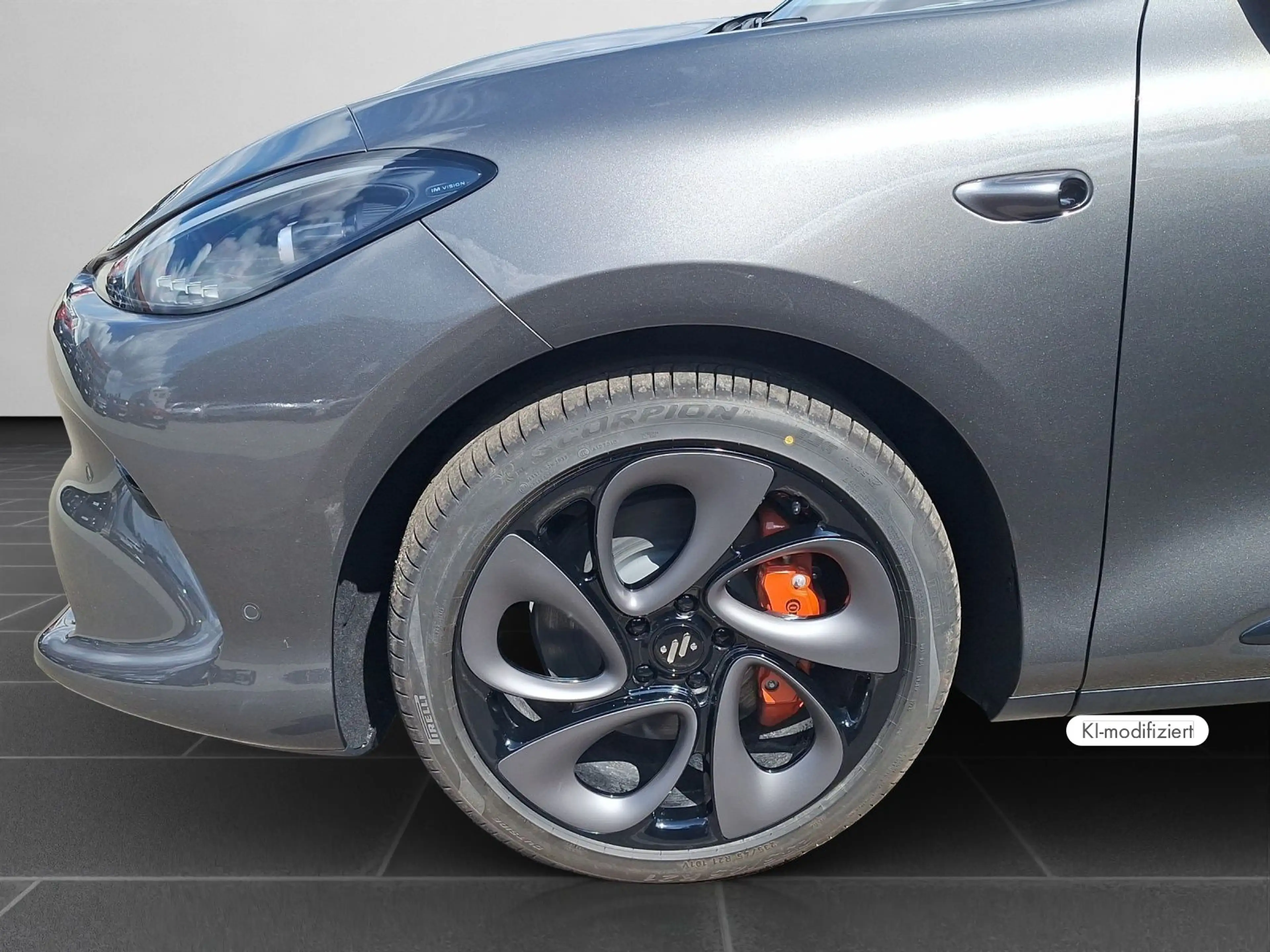 MG IM6 100kWh Premium AWD Drive_Paket Pano Navi — photo 8
