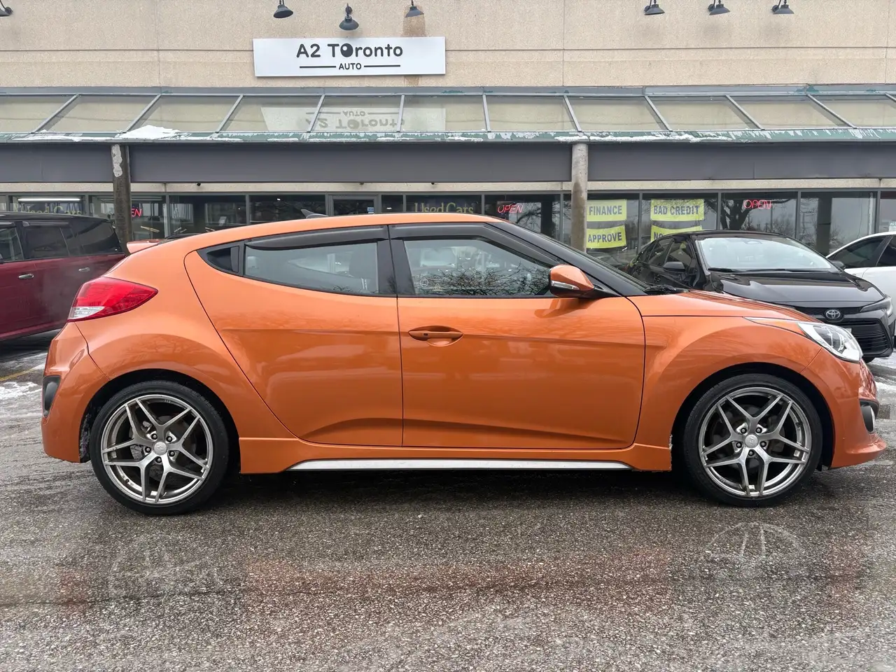 Hyundai VELOSTER photo Hyundai VELOSTER