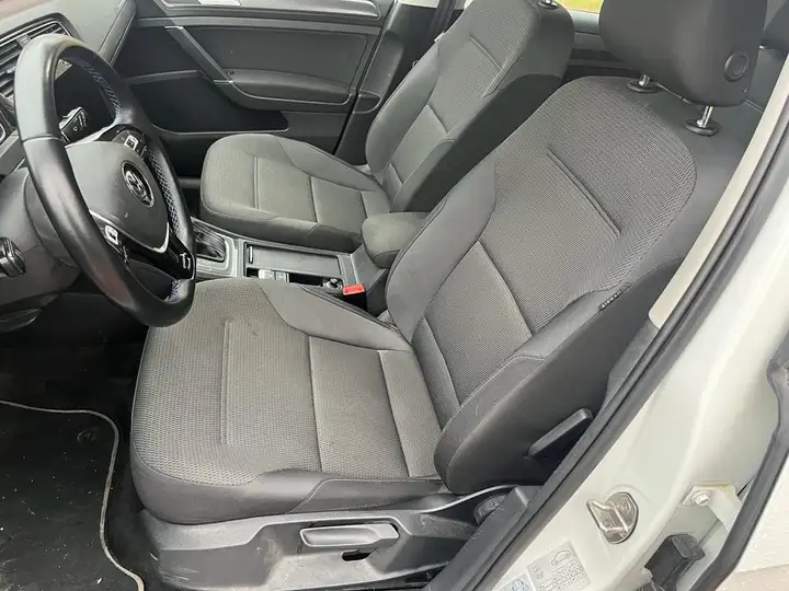 Volkswagen Golf VII e-Golf ePower (2017) 2019, foto 5
