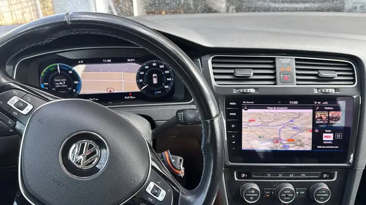 Volkswagen Golf VII e-Golf ePower (2017) 2019, foto 4
