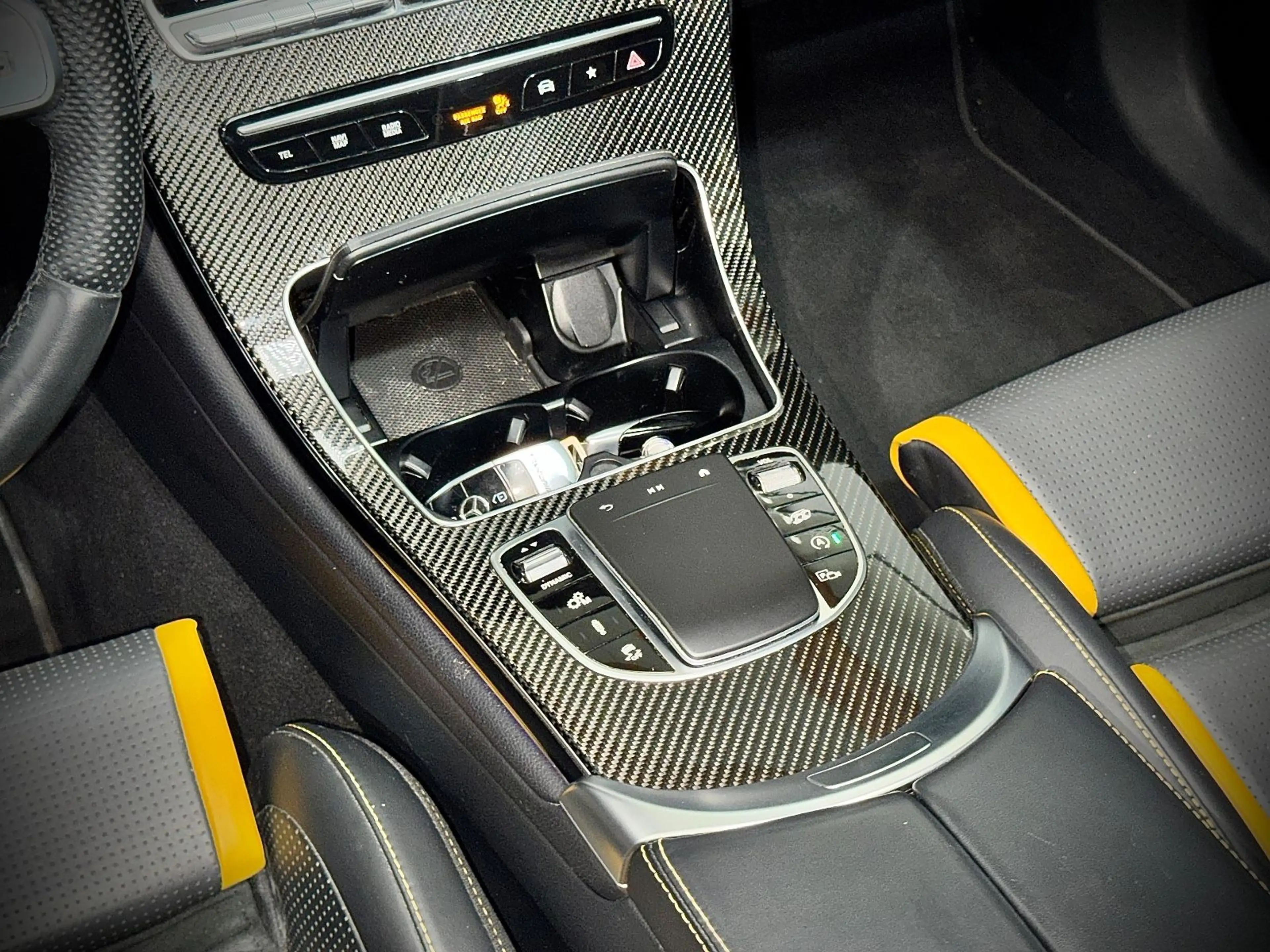 Mercedes-Benz GLC 63 AMG *4-MATIC*PANO*DRIVERS*PERFORMANCE*2.Hd — photo 13