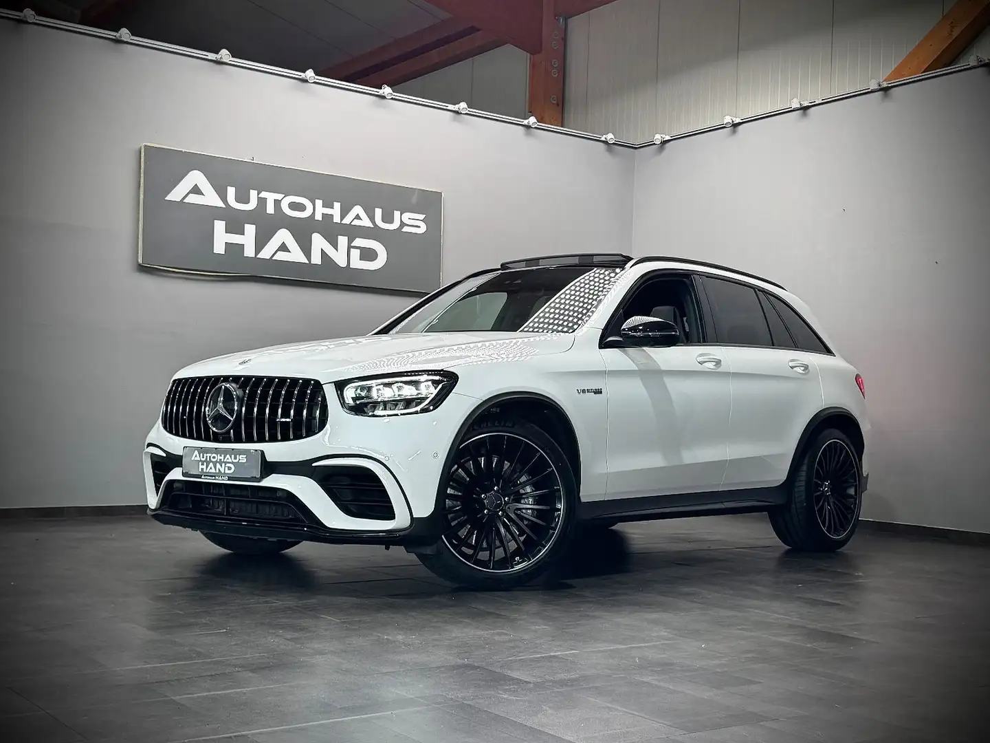 Mercedes-Benz GLC 63 AMG *4-MATIC*PANO*DRIVERS*PERFORMANCE*2.Hd Weiß - 1
