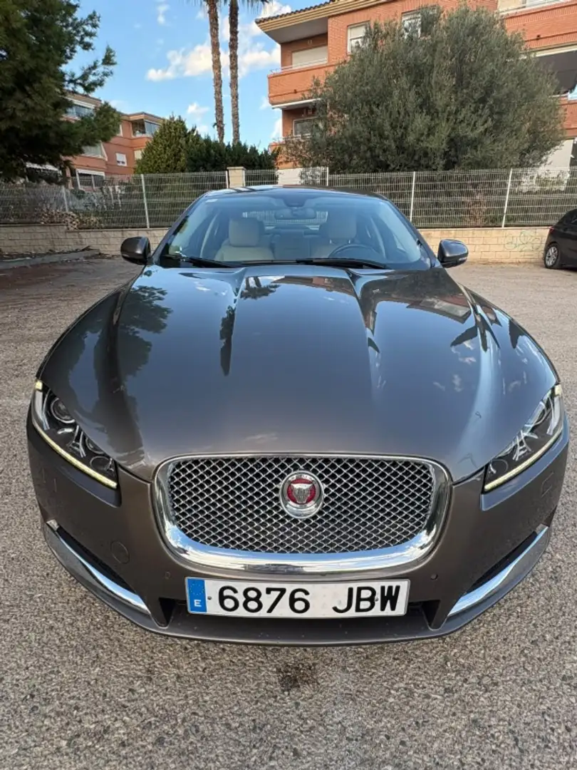 Jaguar XF 2.2 Diesel R-Sport Aut. - 1