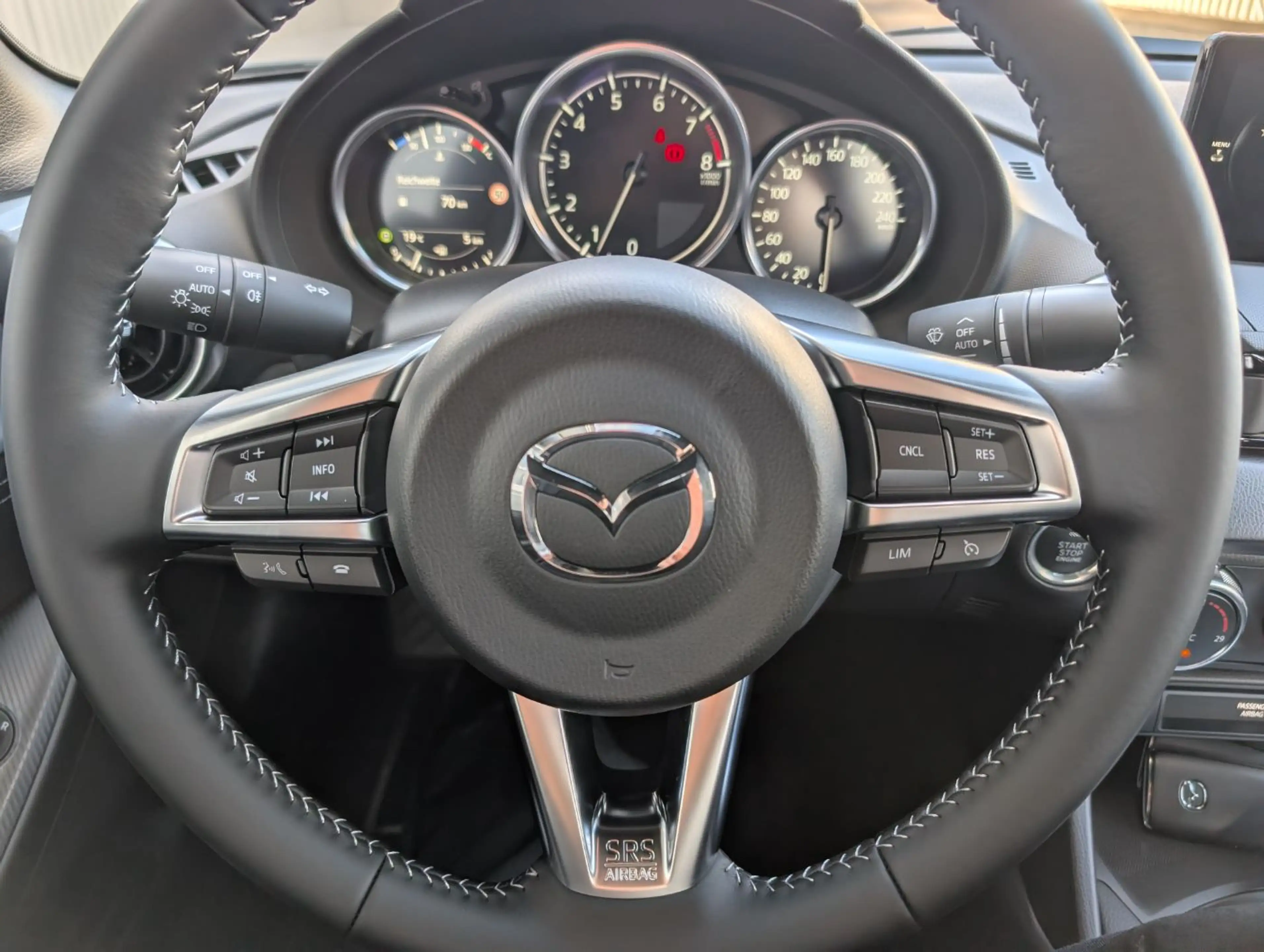 Mazda MX-5 1.5 G132 HOMURA — photo 14