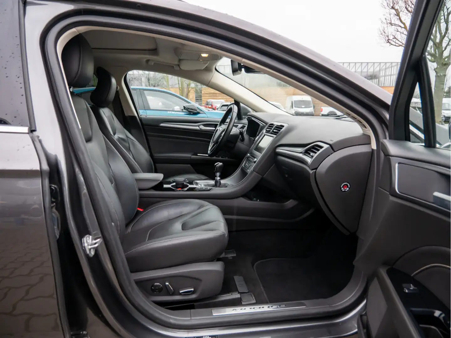 Ford Mondeo Turnier 2,0 TDCi Titanium Gris - 2